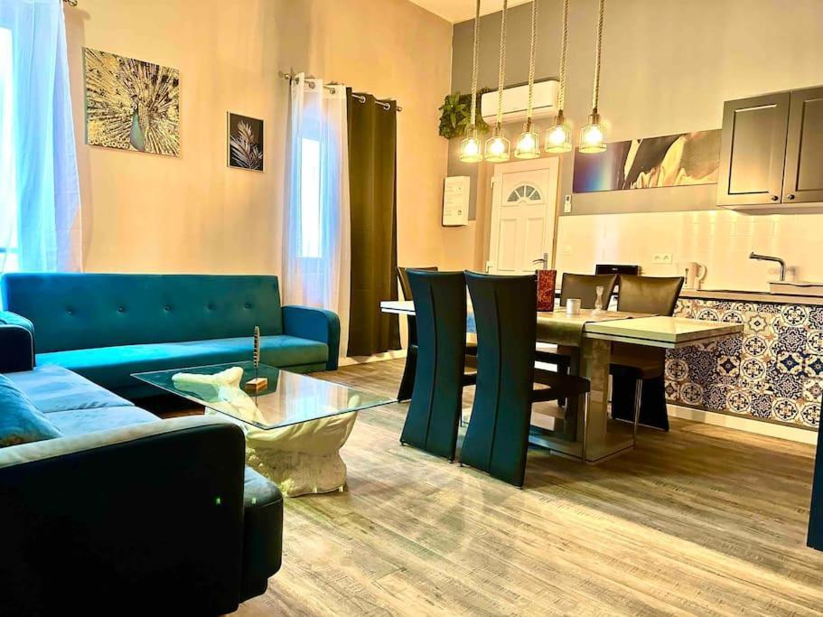 Apartament En Plein Coeur De Perpignan Le Superbe Zewnętrze zdjęcie
